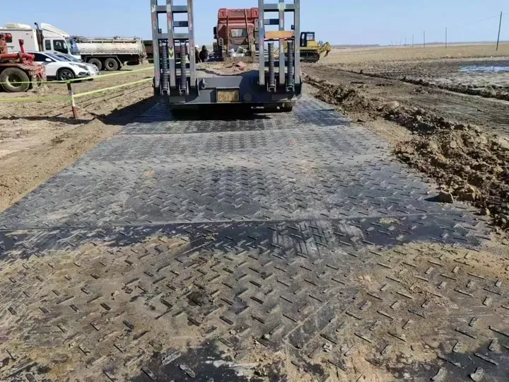 Crane mats on site — HDPE crane mat weight chart and calculator